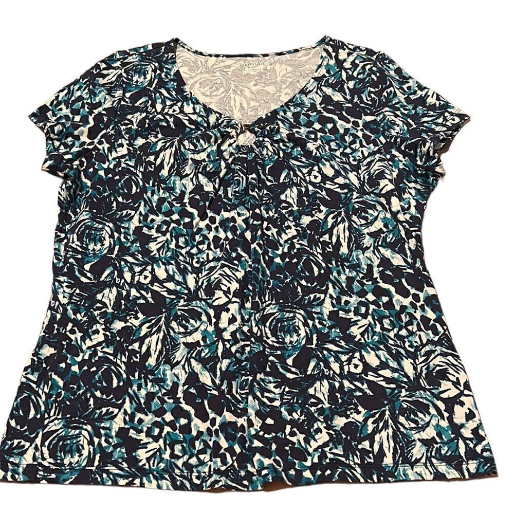 NWT St John’s Bay SS w/ring & gathered front multi blue print very soft fabric